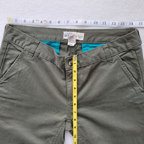 Old Navy | Y2K Cropped Brushed Cotton Pants | Ladies 2 Low Rise Olive Gr… - Picture 3 of 12